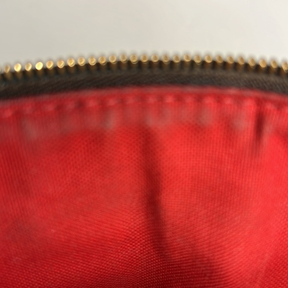 Louis Vuitton Pochette Acessoires Damier Ebene red interior - Picture 14 of 17